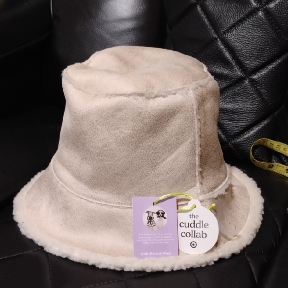 THE CUDDLE COLLAB FAUX BUCKET HAT